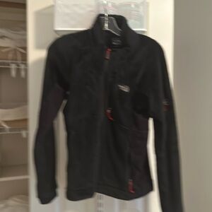 North face women’s fluffy jacket